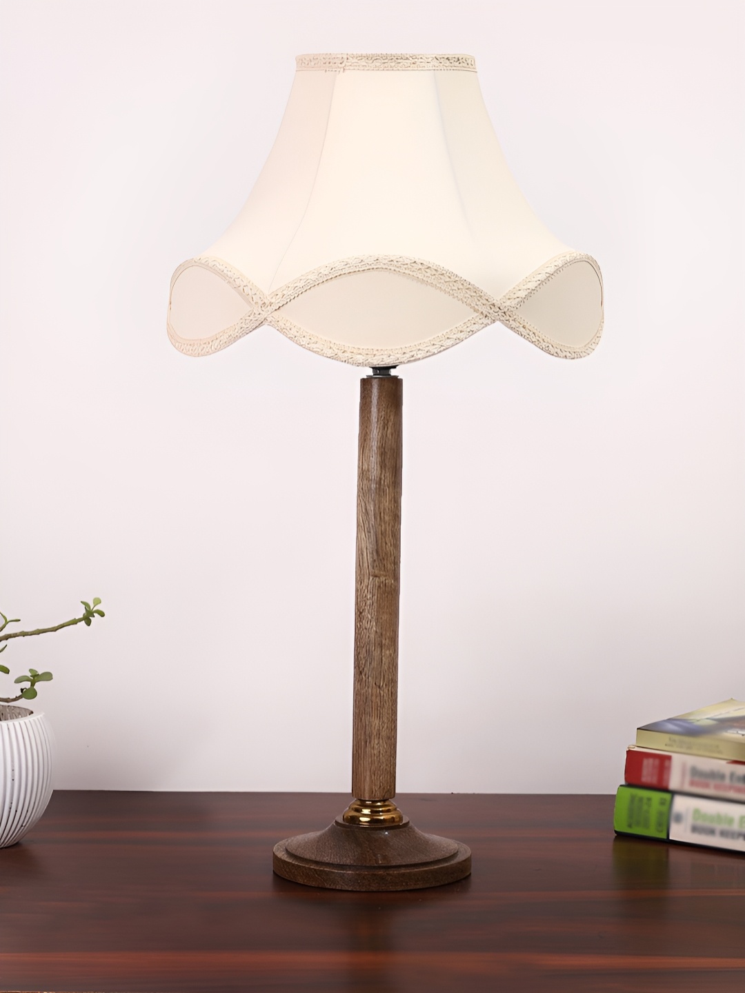 

Aura Off White Wood Traditional Triangle Table Lamp