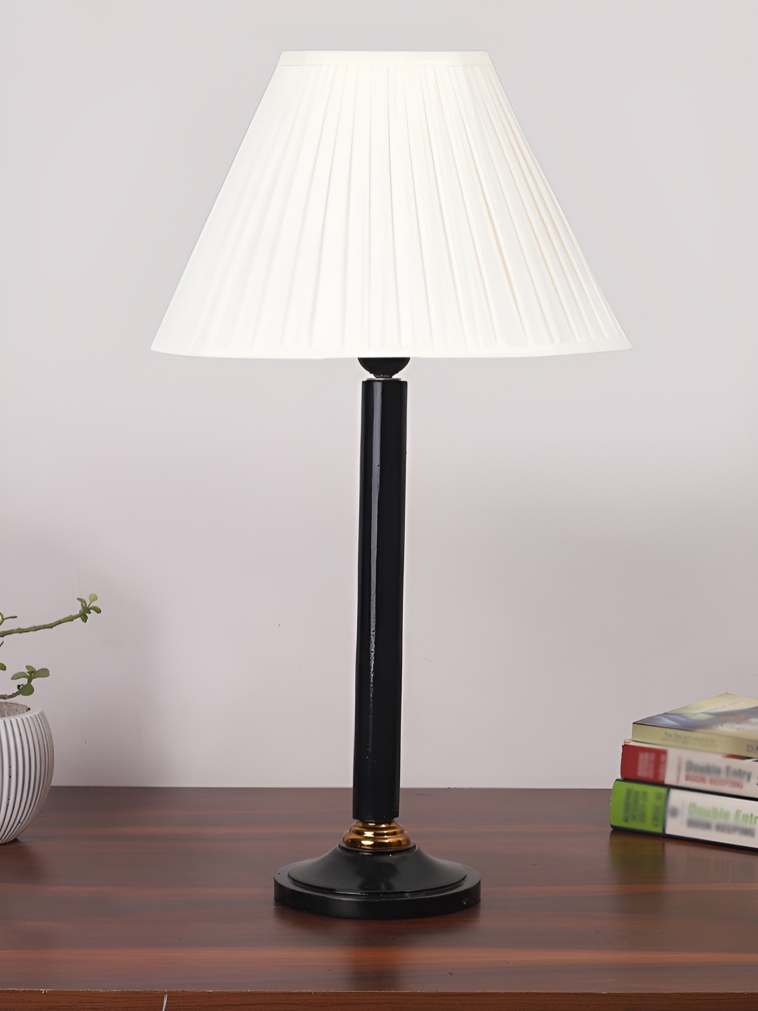 

Aura Multicoloured Wood Traditional Abstract Shaped Table Lamp, White