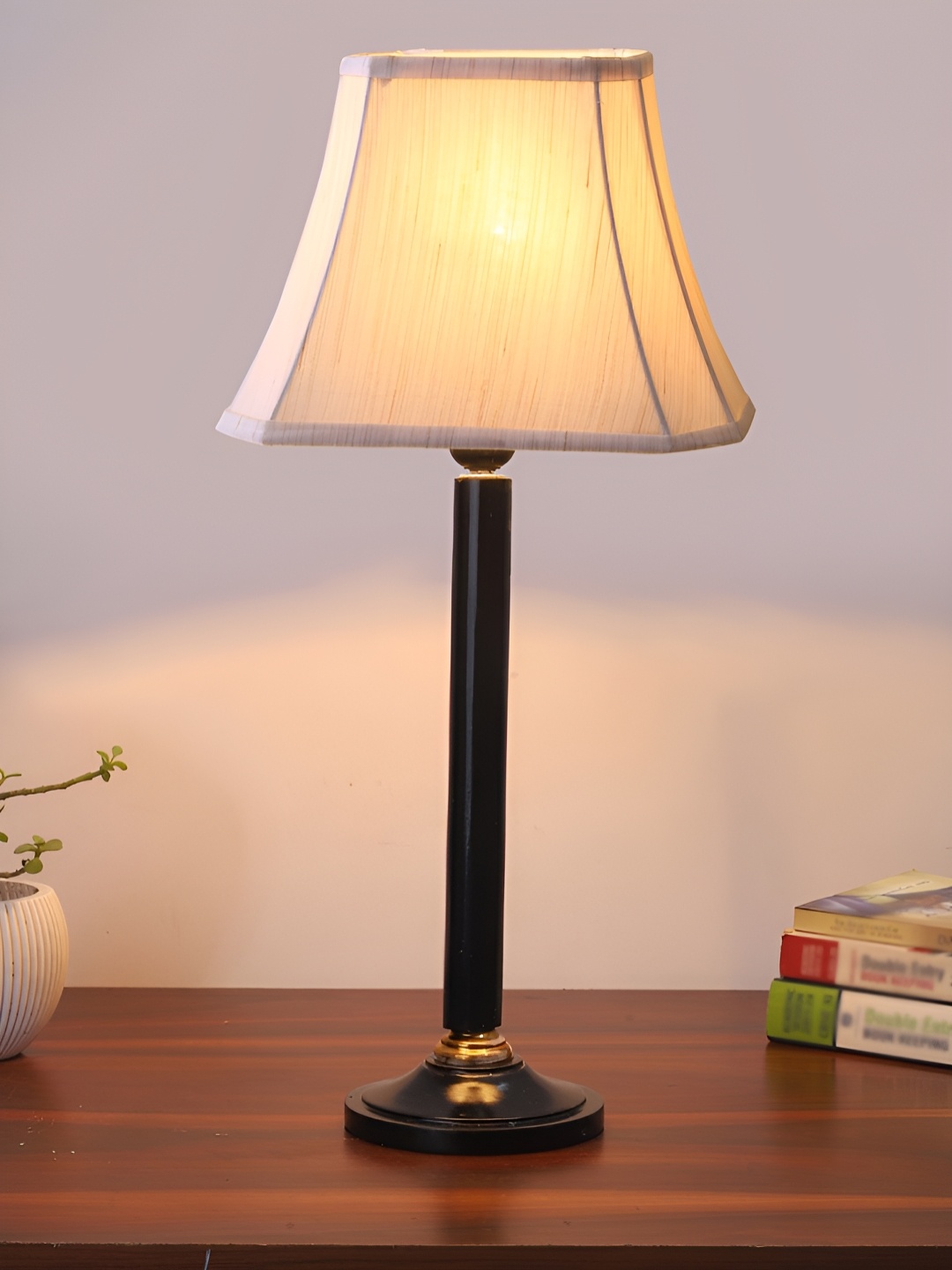 

Aura Off White Wood Traditional Abstract Shaped Table Lamp