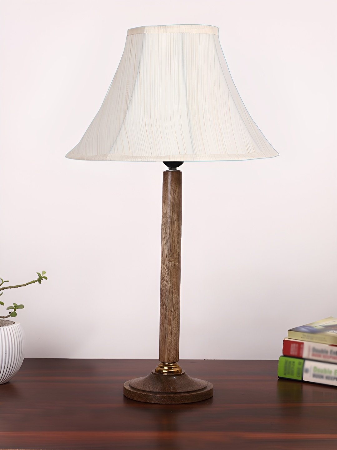 

Aura Off White Wood Traditional Abstract Shaped Table Lamp