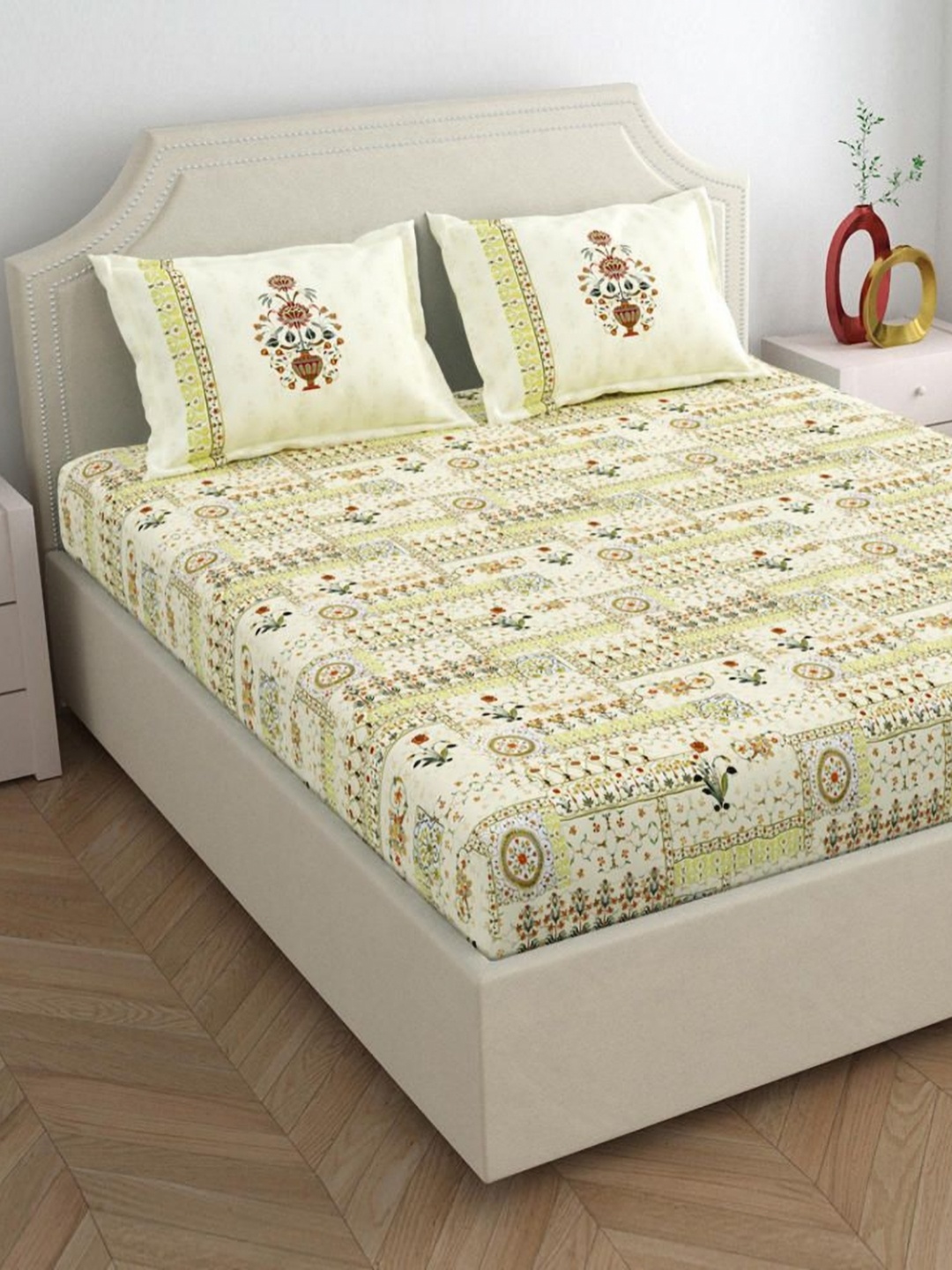 

Aura Beige & Orange Floral 300 TC King Bedsheet with 2 Pillow Covers