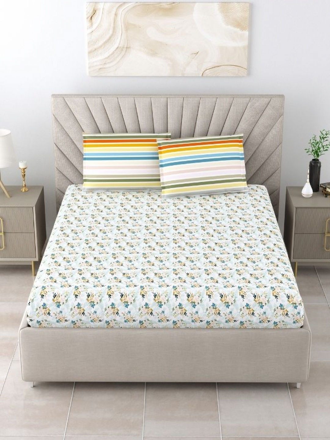 

Aura White & Blue Floral 180 TC King Bedsheet with 2 Pillow Covers