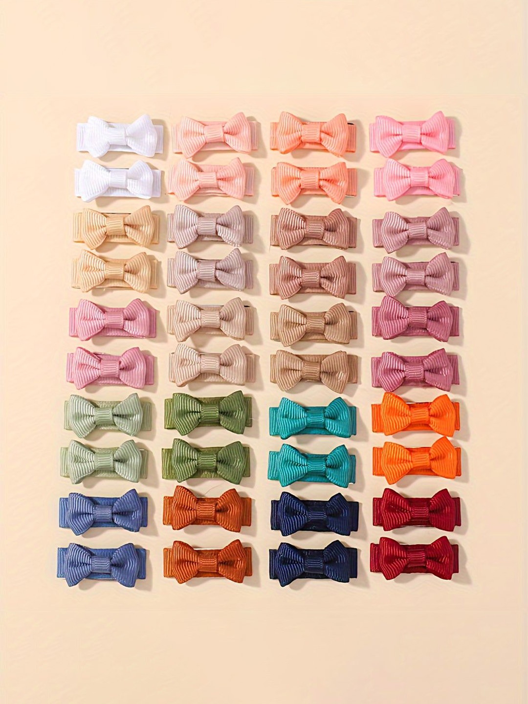 

LYTIX Girls Set Of 12 Assorted Hair Clips