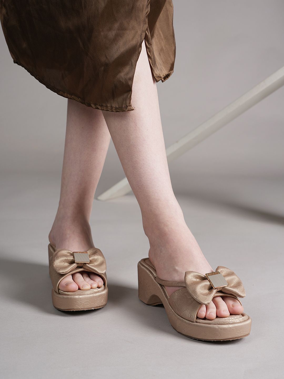 

Lavie Textured Wedge Sandals with Buckles, Gold