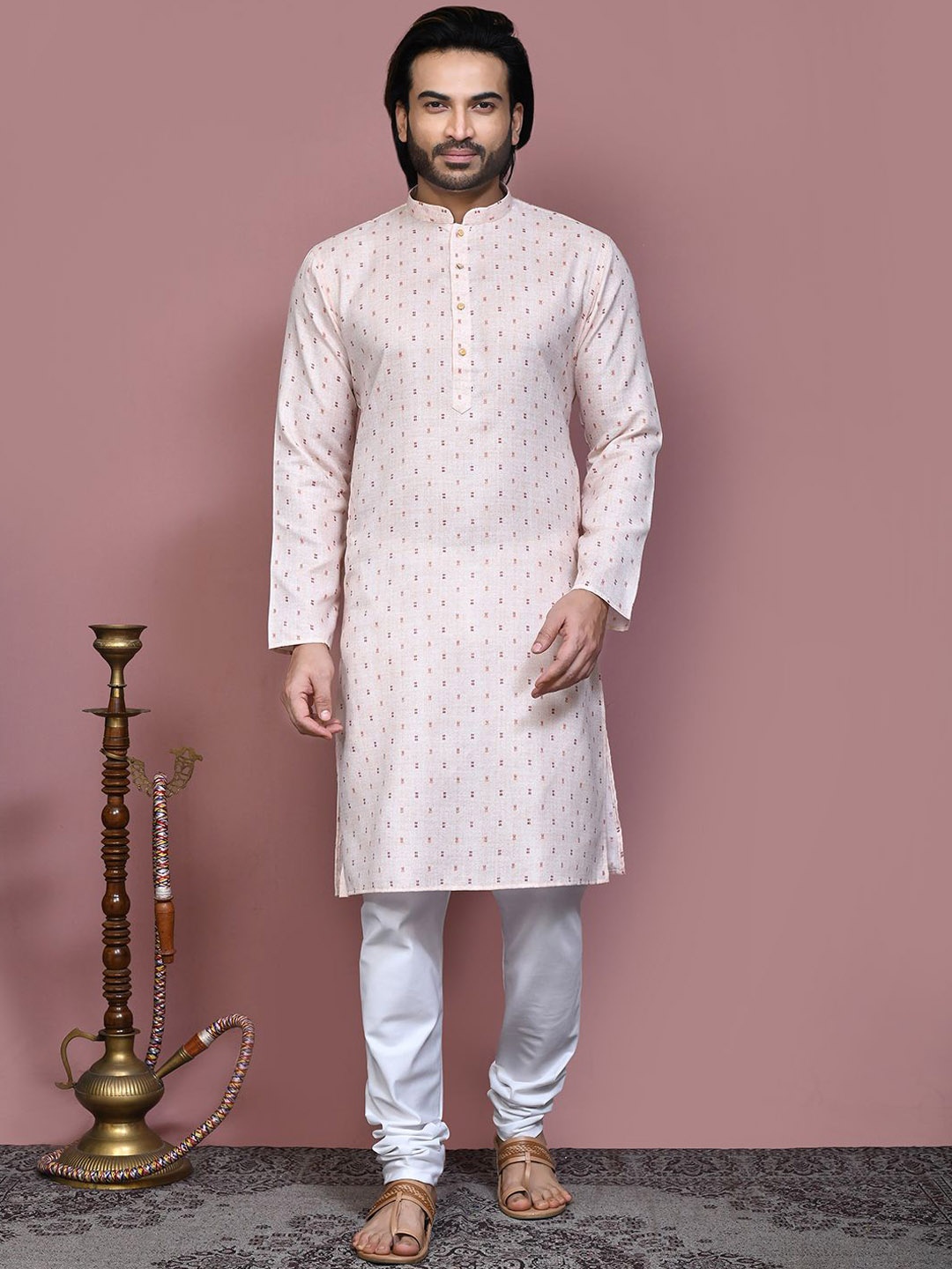 

RANAK Geometric Printed Mnadarian Collar Pure Cotton Straight Kurta, Pink