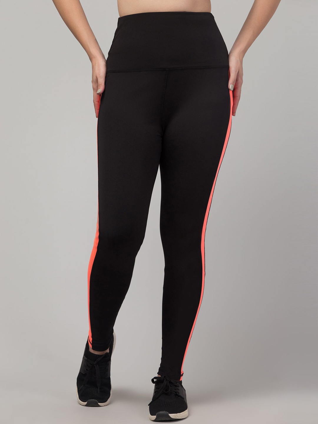 

DRAXSTAR Printed Relaxed-Fit Rapid-Dry Tights, Black