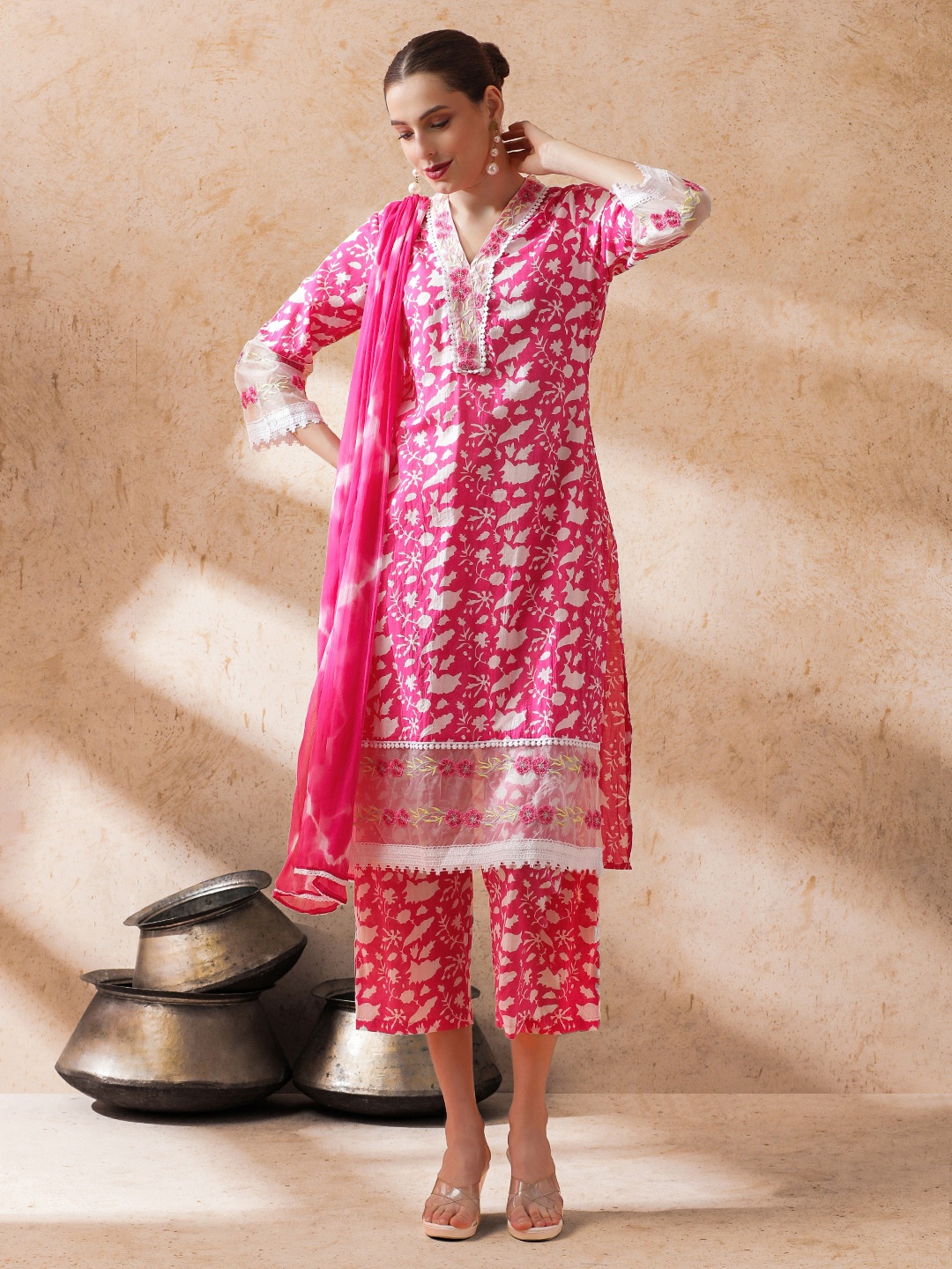 

STYLEBAAZI Embroidered V-Neck Sequinned Pure Cotton Straight Kurta With Trouser & Dupatta, Pink