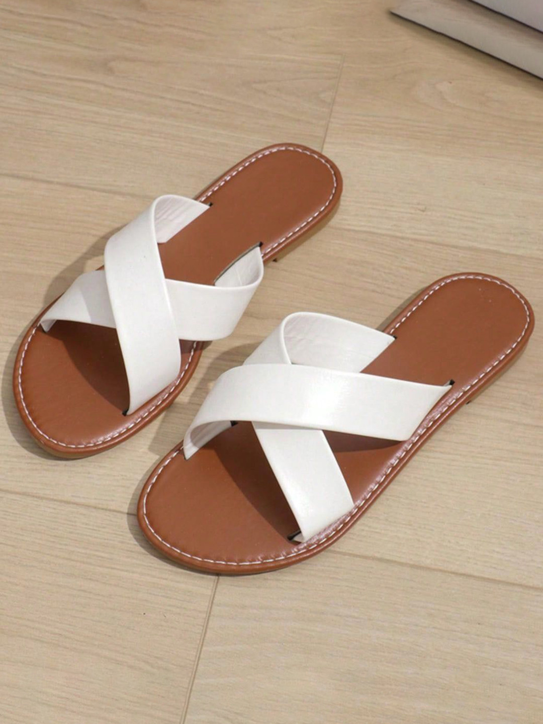 

Jbarg Women Open Toe Flats, White