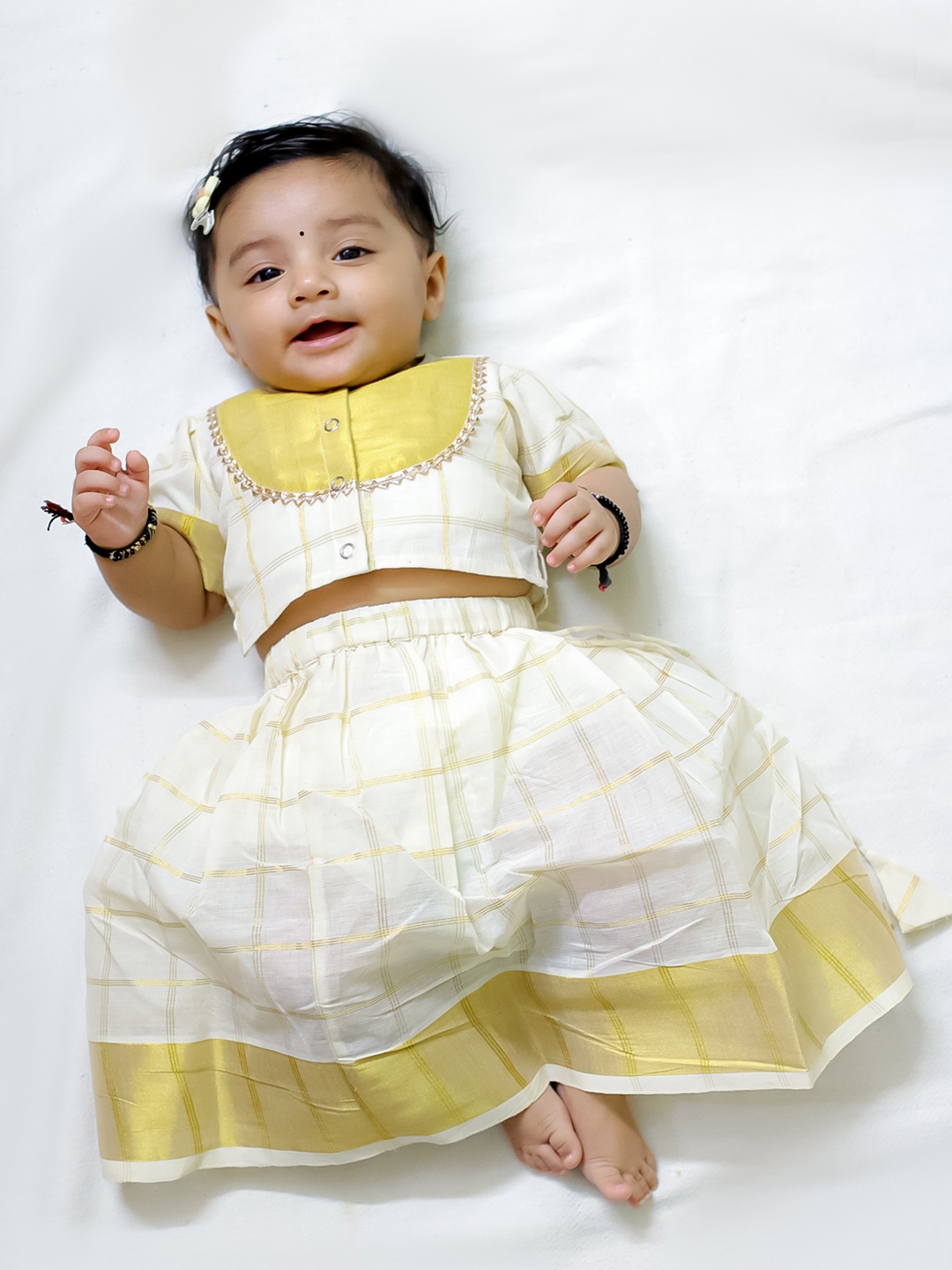 

BownBee Girls Woven Design Puffed Sleeves Cotton Ready to Wear Lehenga & Blouse, Off white
