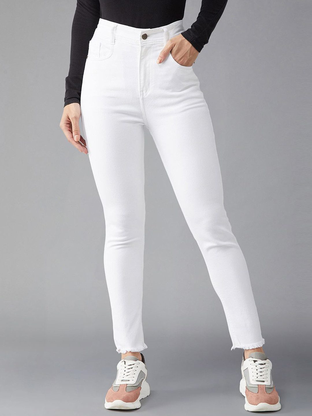 

DOLCE CRUDO Women Skinny Fit High-Rise Light Fade Stretchable Jeans, White