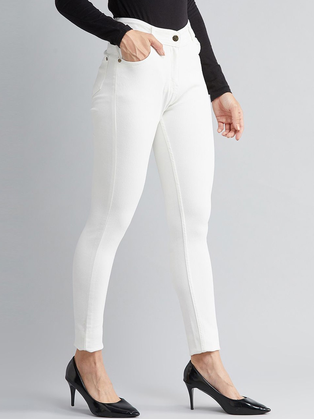 

DOLCE CRUDO Women Skinny Fit High-Rise Light Fade Stretchable Jeans, White