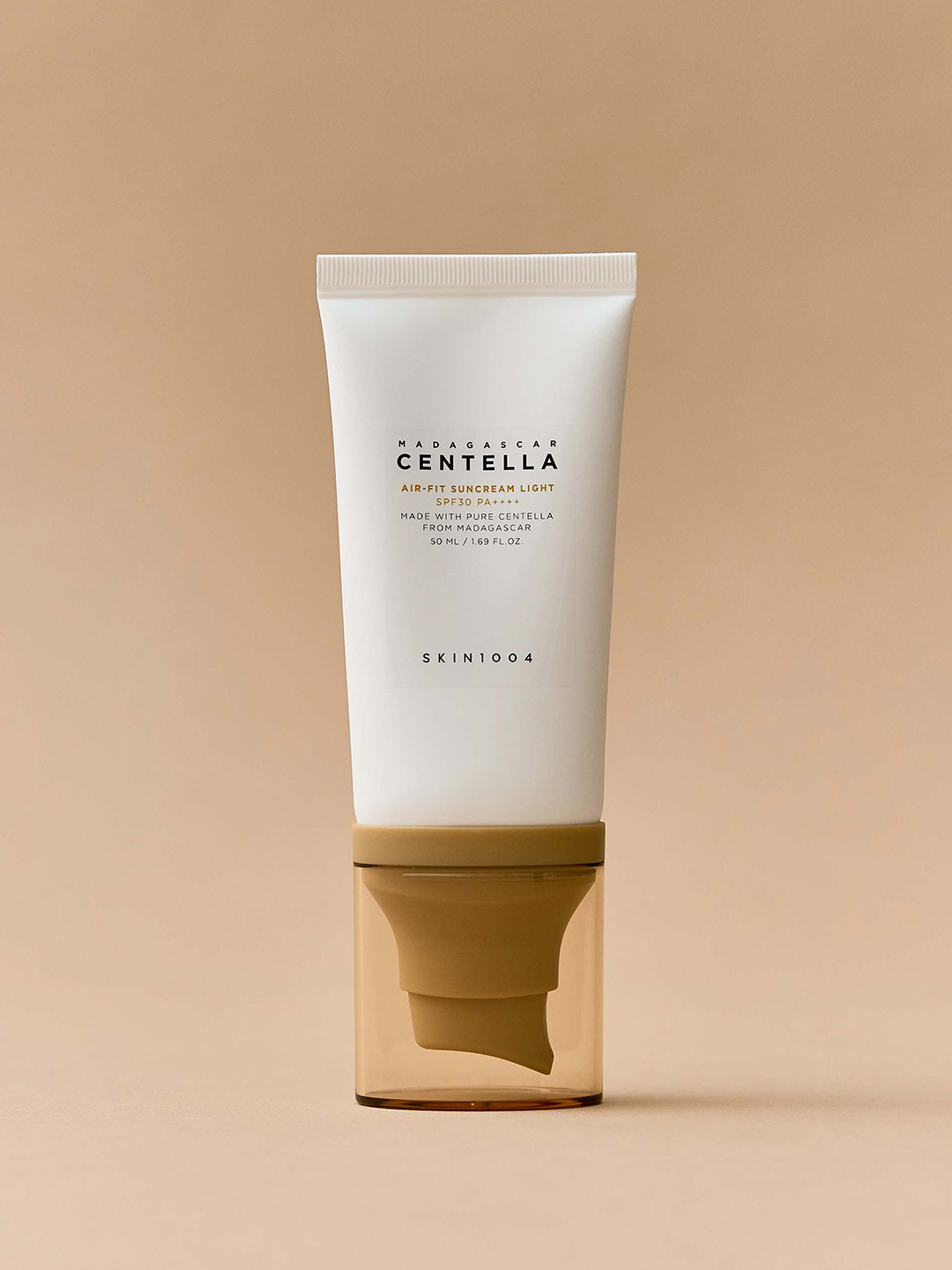 

SKIN1004 Madagascar Centella Air-Fit Suncream Light - 50 ml, Transparent