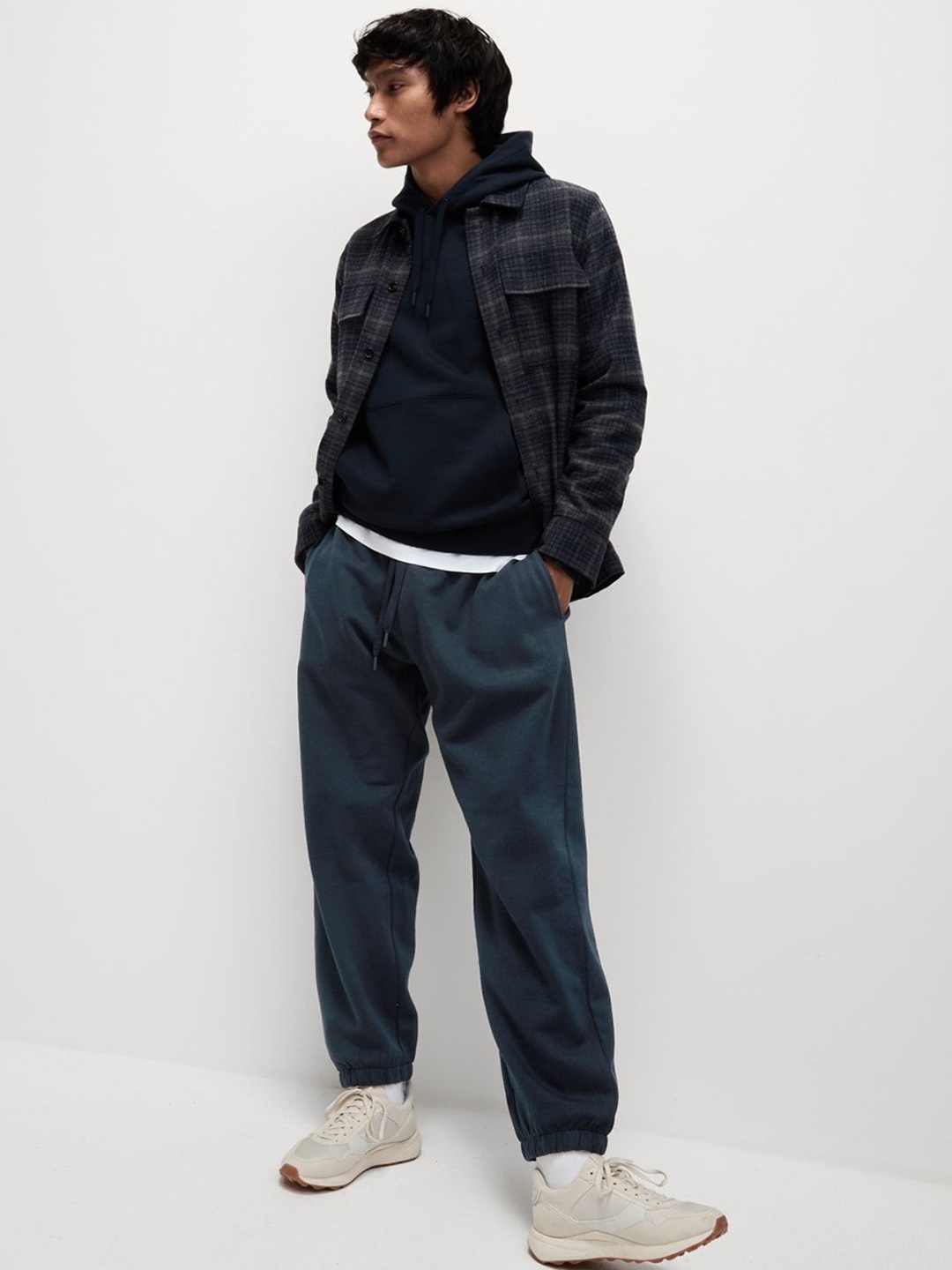 

Marks & Spencer Men Mid Rise Oversized Joggers, Navy blue