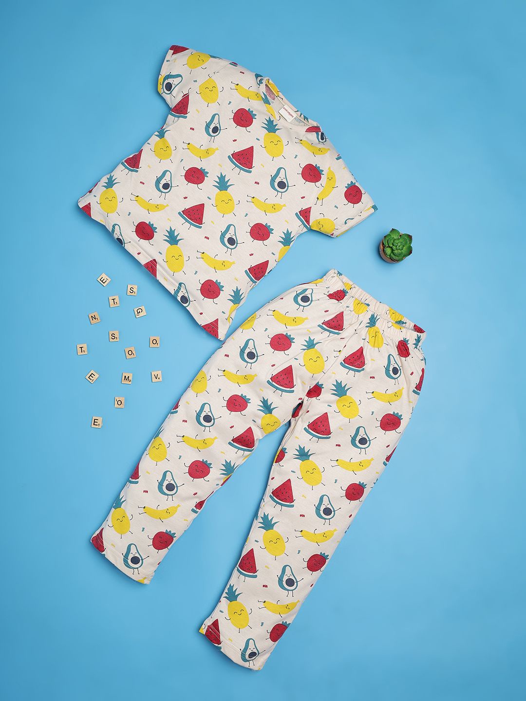 

RAINE AND JAINE Girls Printed Night suit, Yellow