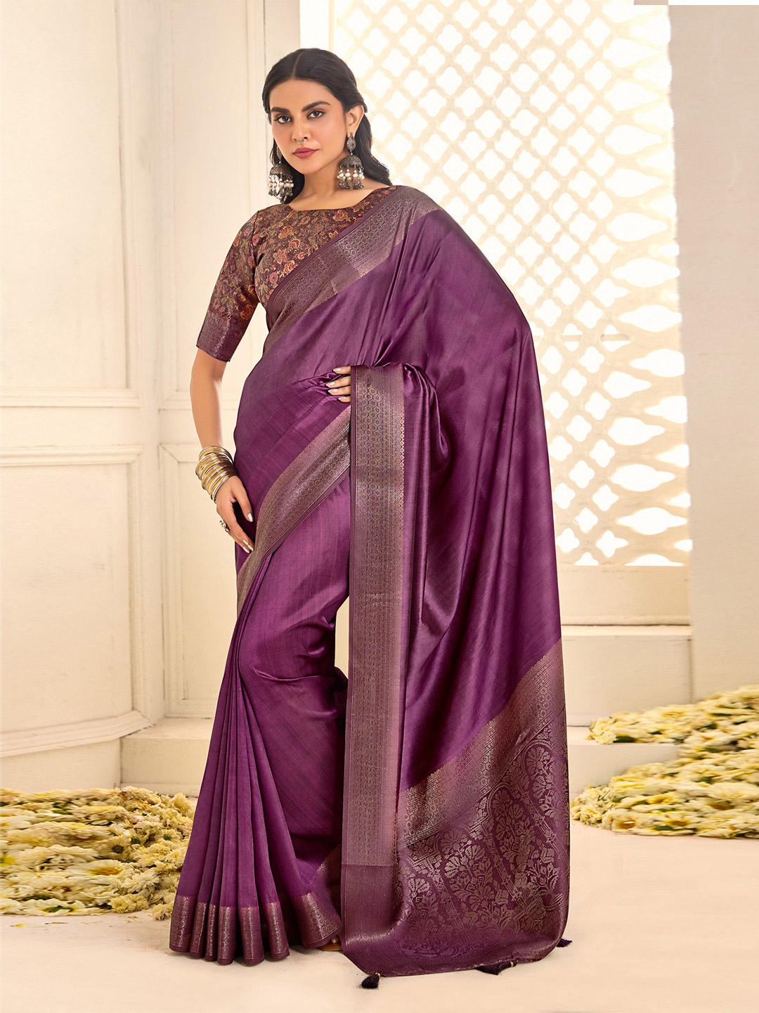 

House of Pataudi Jamdani Woven Design Saree With Blouse Piece, Purple