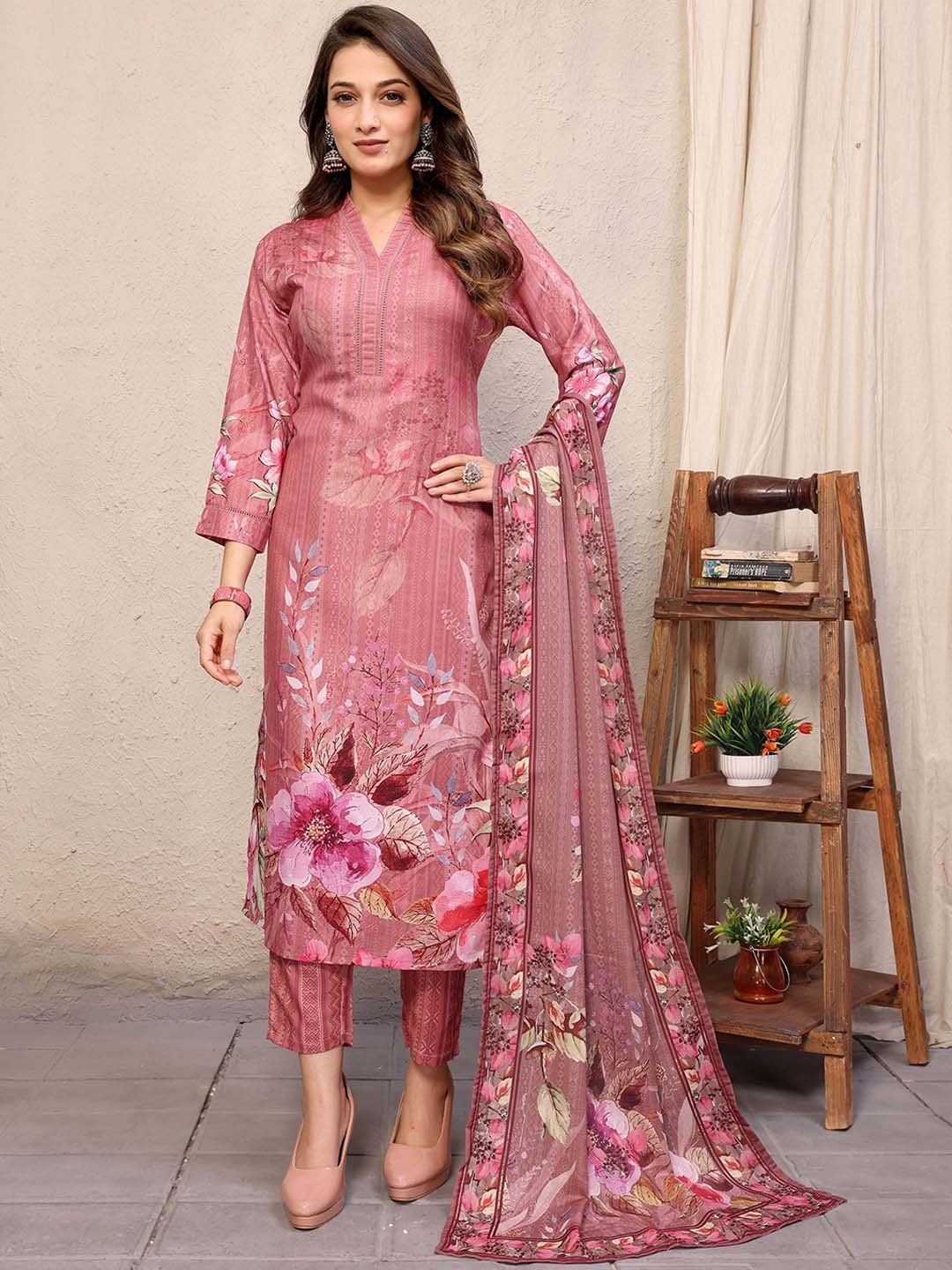 

Gee Next Creation Floral Printed V-Neck Straight Kurta With Trousers And Dupatta, Peach