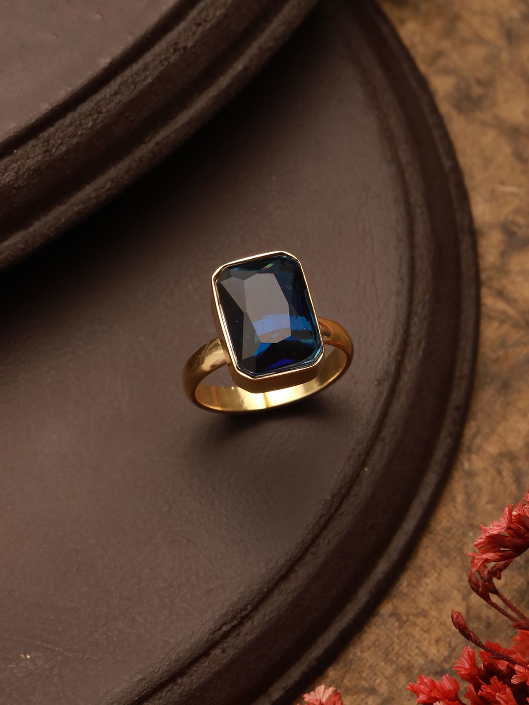 

SARAF TRENDZ Gold-Plated Sapphire Stone-Studded Adjustable Finger Ring