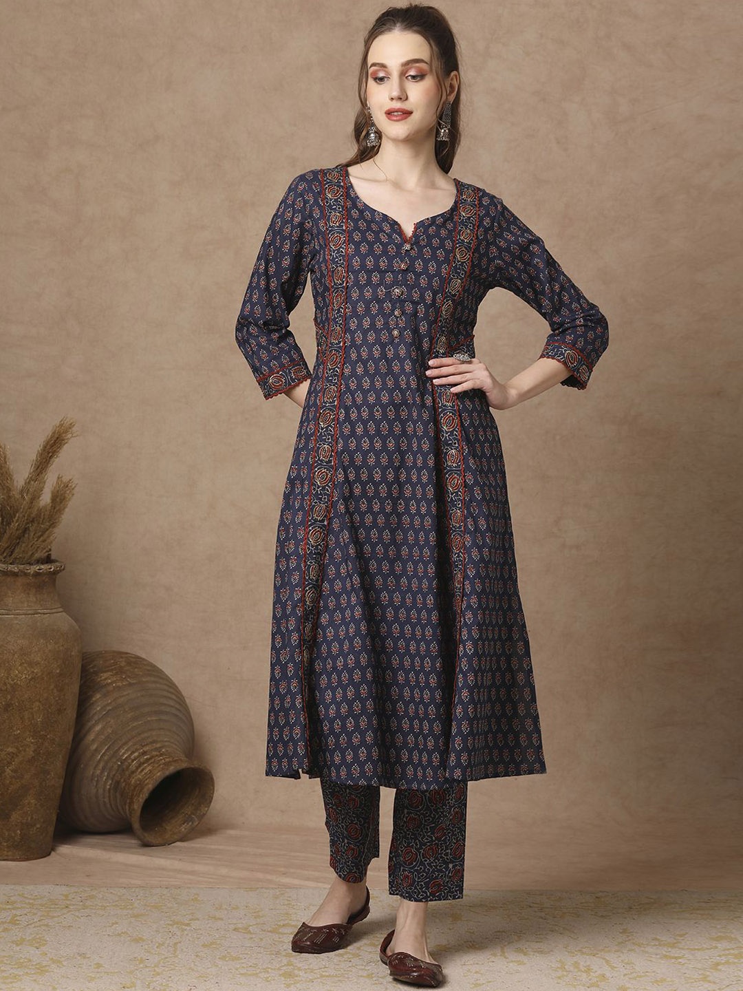 

FASHOR Ethnic Motifs Printed Notch Neck A-Line Pure Cotton Kurta with Trousers, Navy blue