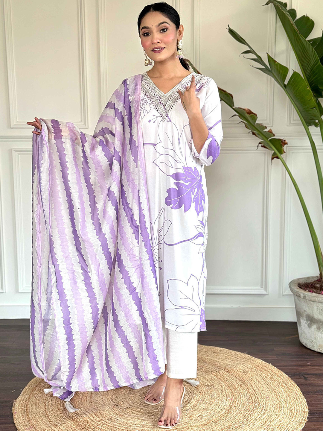 

Krimmple Floral Printed Thread Work V Neck Pure Silk Kurta With Trousers And Dupatta, White