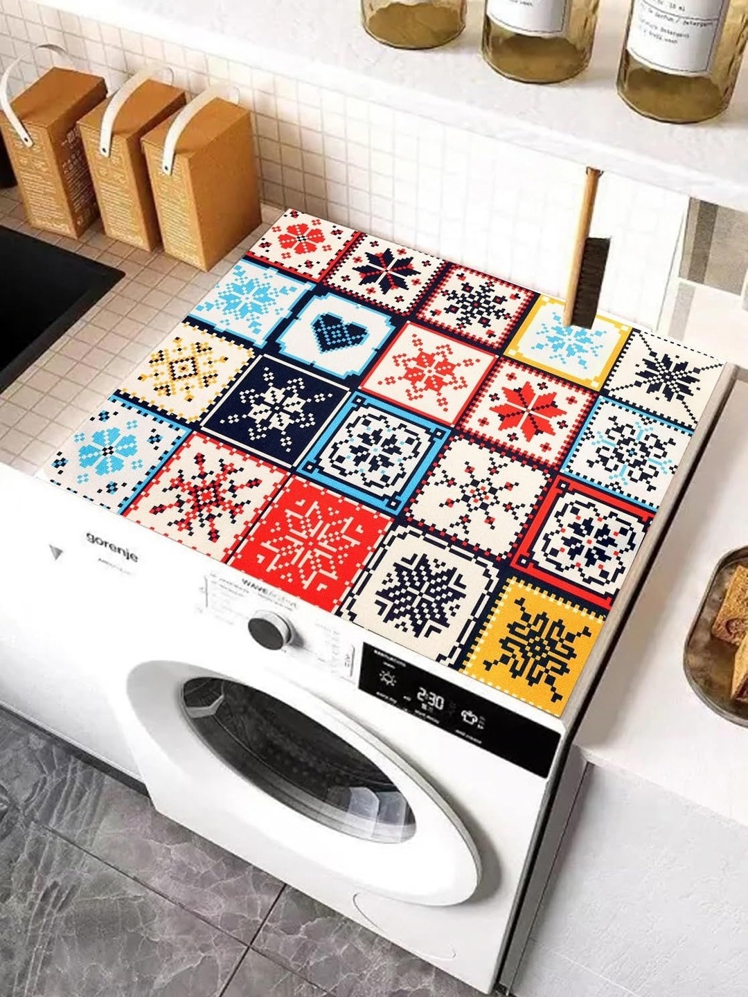

HomeCloud White & Blue Ethnic Motifs Printed Non-Slip Washing Machine Top Protector Mat