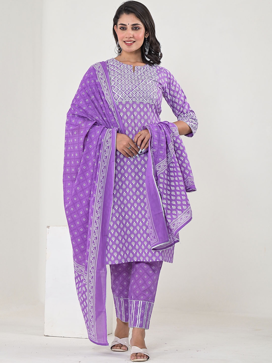 

KASHISHIYA Ethnic Motifs Printed Gotta Patti Pure Cotton Kurta With Trousers And Dupatta, Purple