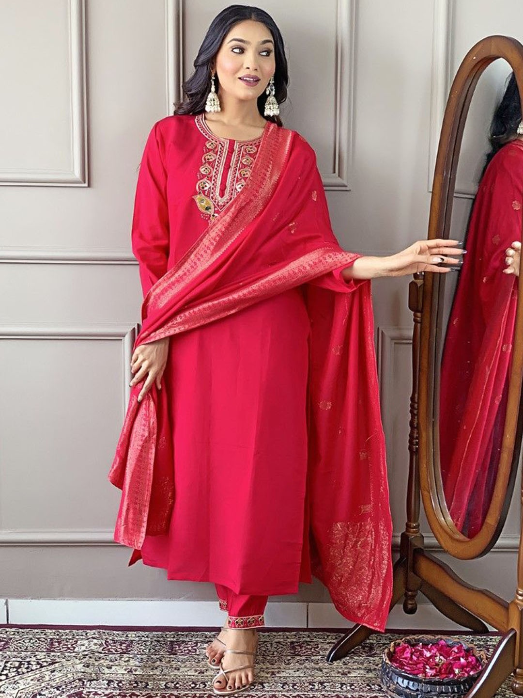 

Siya Fashion Yoke Design Thread Work Round Neck Straight Kurta With Trousers And Dupatta, Red