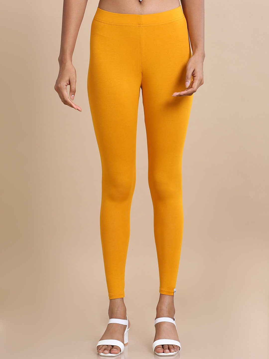 

Hassu's Mid-Rise Ankle-Length Leggings, Mustard