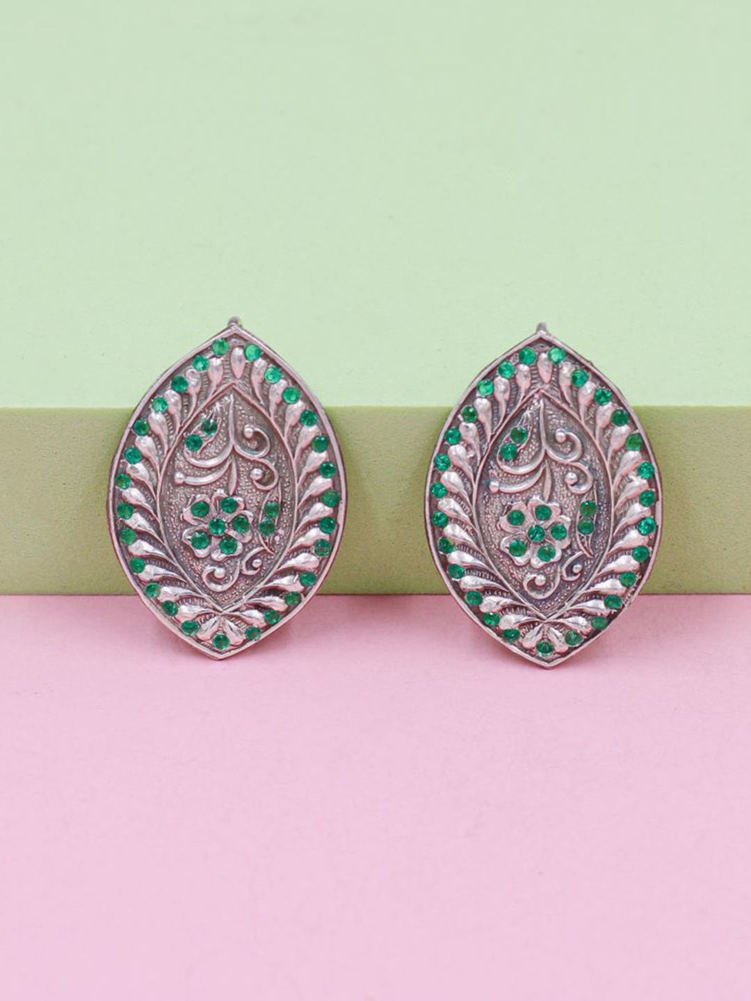 

SANGEETA BOOCHRA Silver-Plated Artificial Stones Studded Leaf Shaped Studs