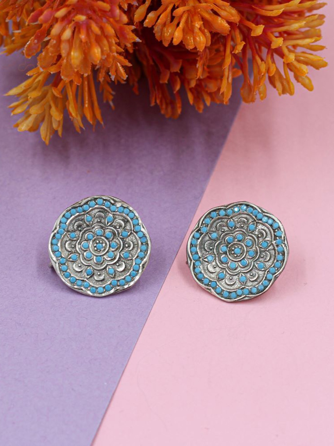 

SANGEETA BOOCHRA Silver-Plated Artificial Stones Studded Floral Studs