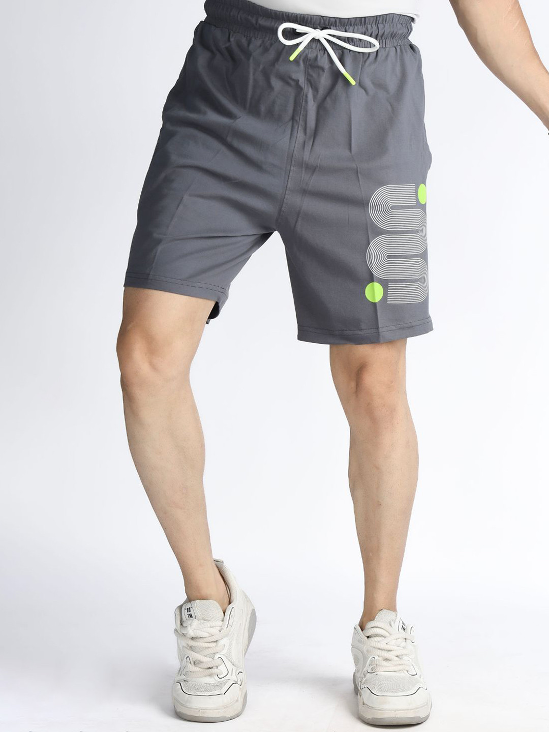 

FCKPLUS Men Striped Printed Shorts, Grey