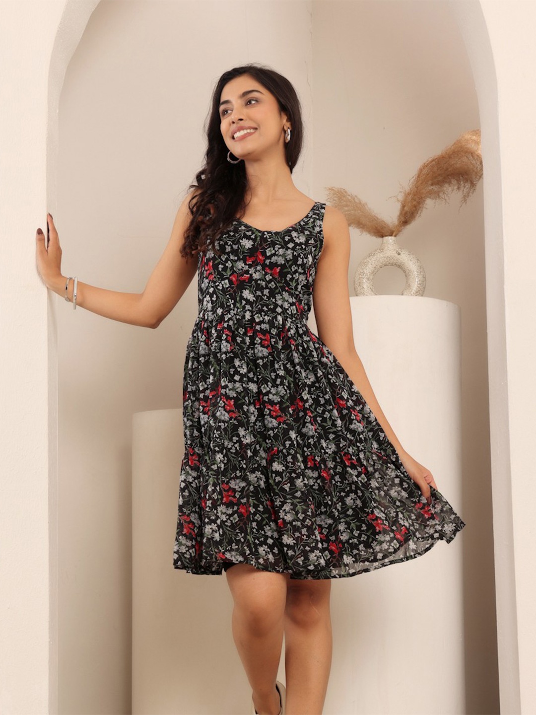 

Varanga Floral Print Georgette A-Line Dress, Black