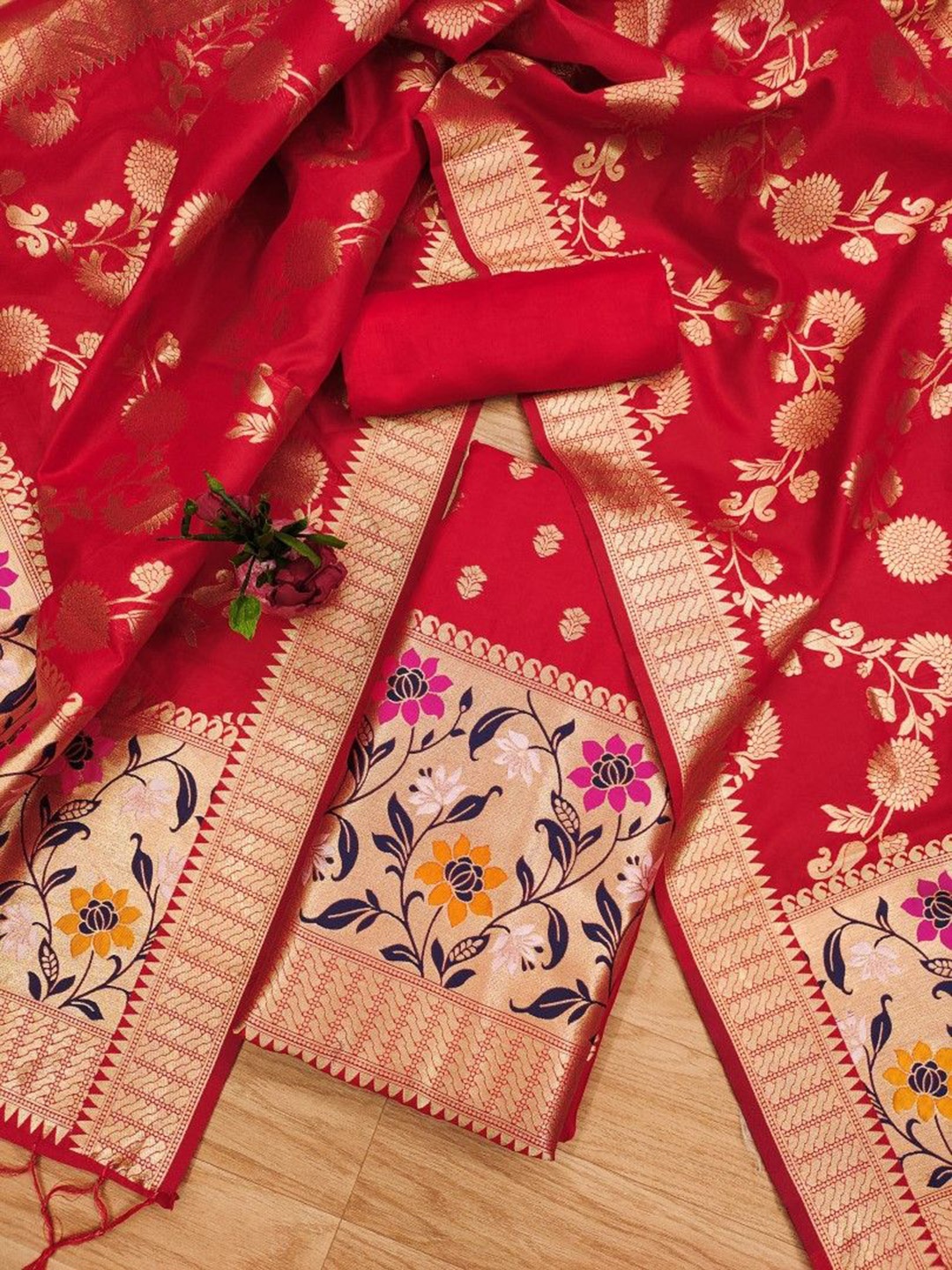 

JATRIQQ Floral Woven Design Zari Work Banarasi Silk Unstitched Dress Material, Red