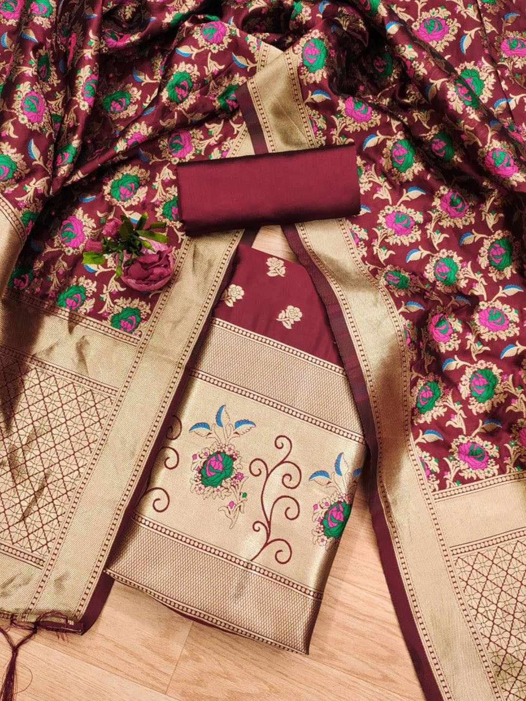 

JATRIQQ Floral Woven Design Zari Work Banarasi Silk Unstitched Dress Material, Maroon