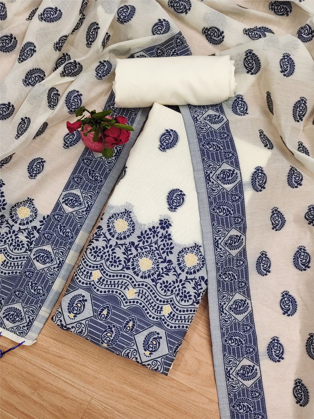 

JATRIQQ Ethnic Motifs Woven Design Pure Banarasi Silk Unstitched Dress Material, Off white