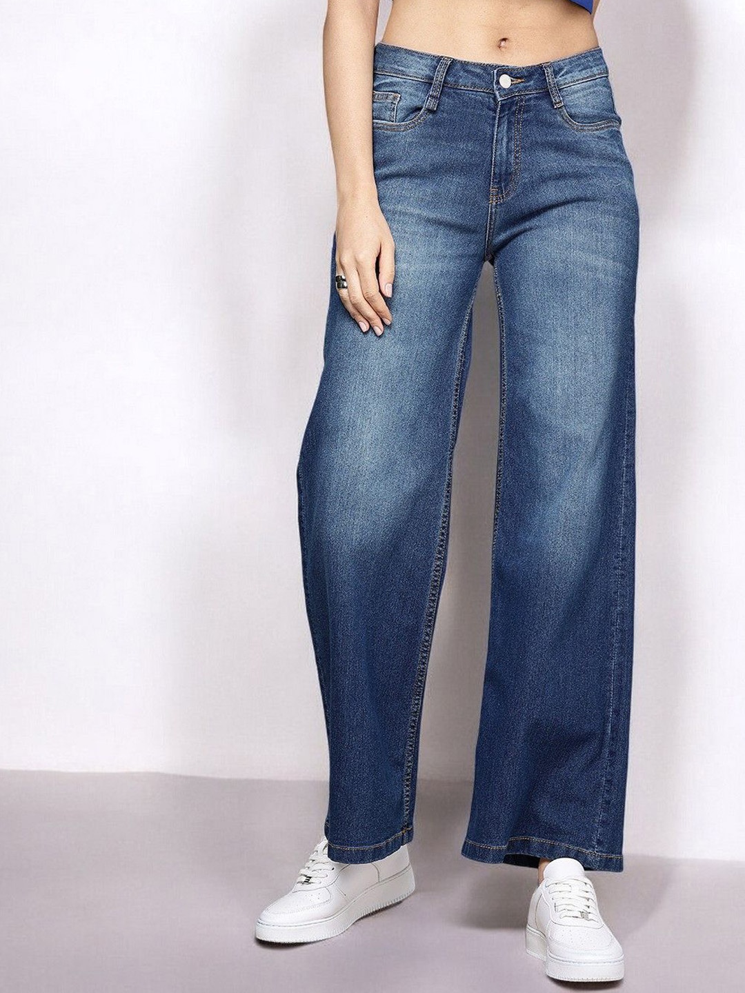 

Mast & Harbour Women Wide Leg High-Rise Low Distress Light Fade Stretchable Jeans, Blue