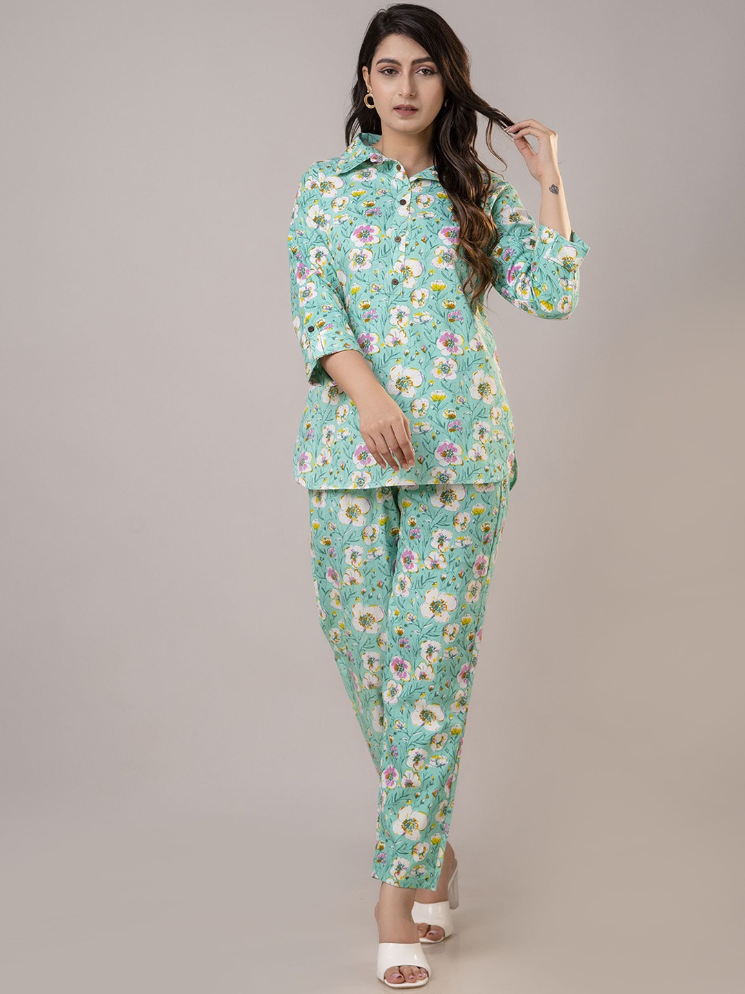 

Twirl Tales Printed Shirt Collar Pure Cotton Tunic With Trouser, Green