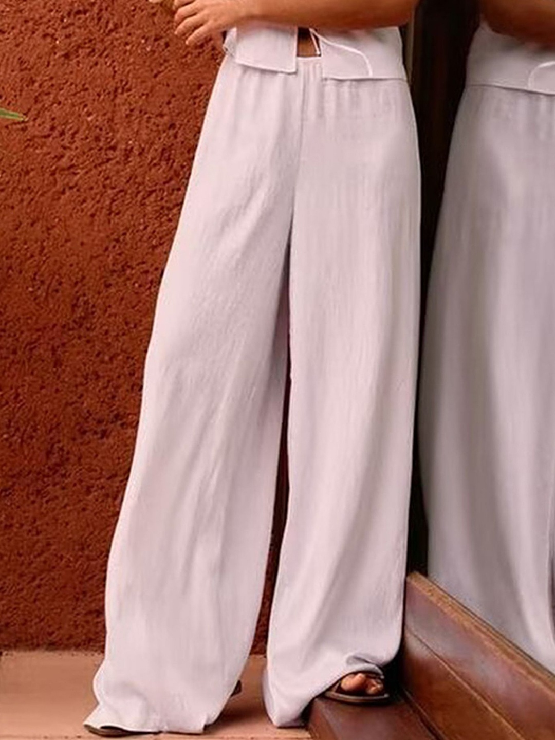 

LULU & SKY Women Loose Fit High-Rise Trousers, White