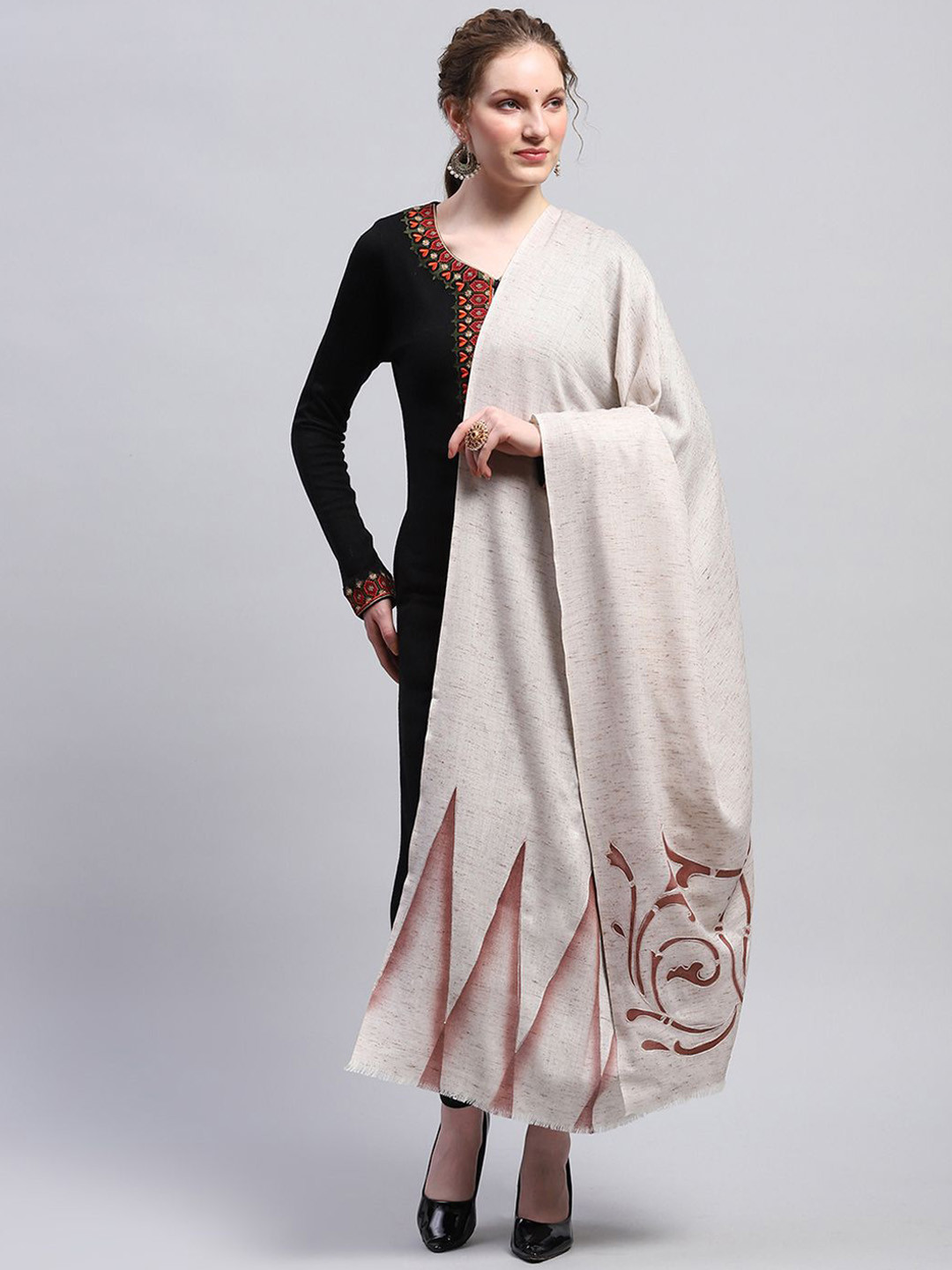 

Monte Carlo Women Geometric Printed Acrylic Shawl, Cream