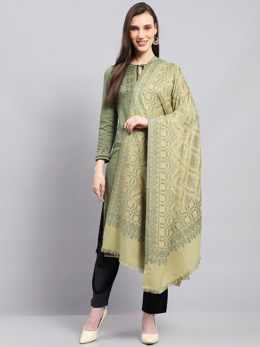 

Monte Carlo Women Geometric Woven Design Acrylic Shawl, Green