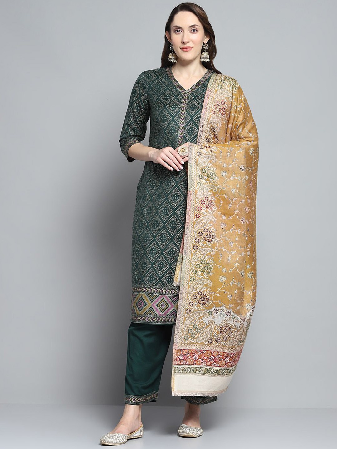 

Monte Carlo Floral Woven Design Shawl, Yellow