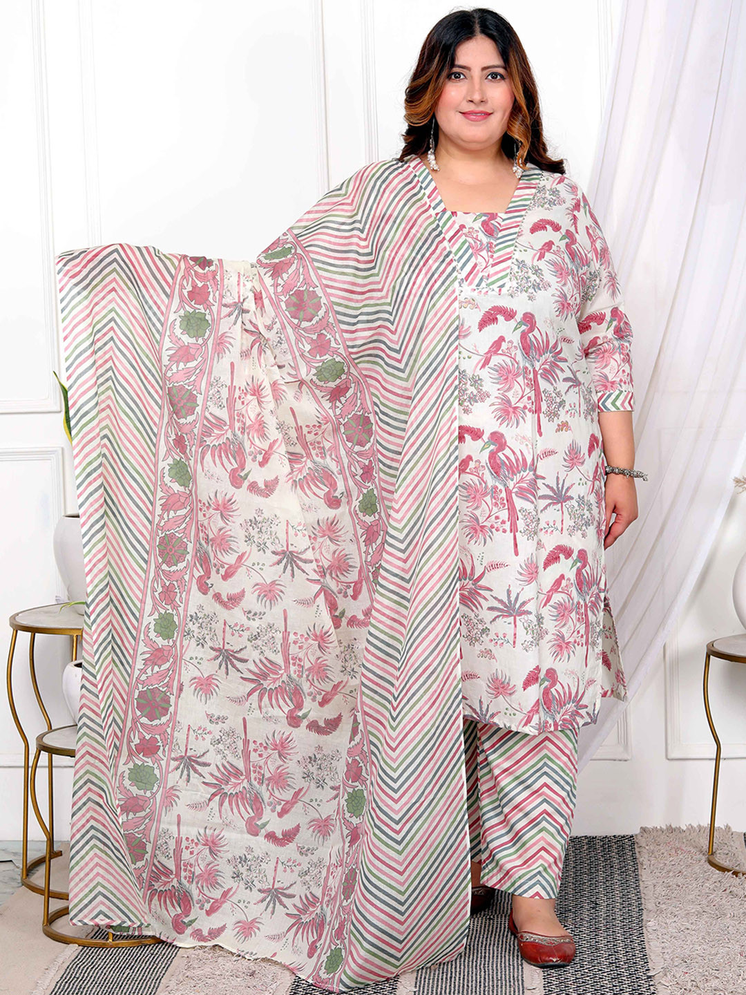 

MIRAVAN Plus Size Floral Printed Pure Cotton Straight Kurta With Trouser And Dupatta, White