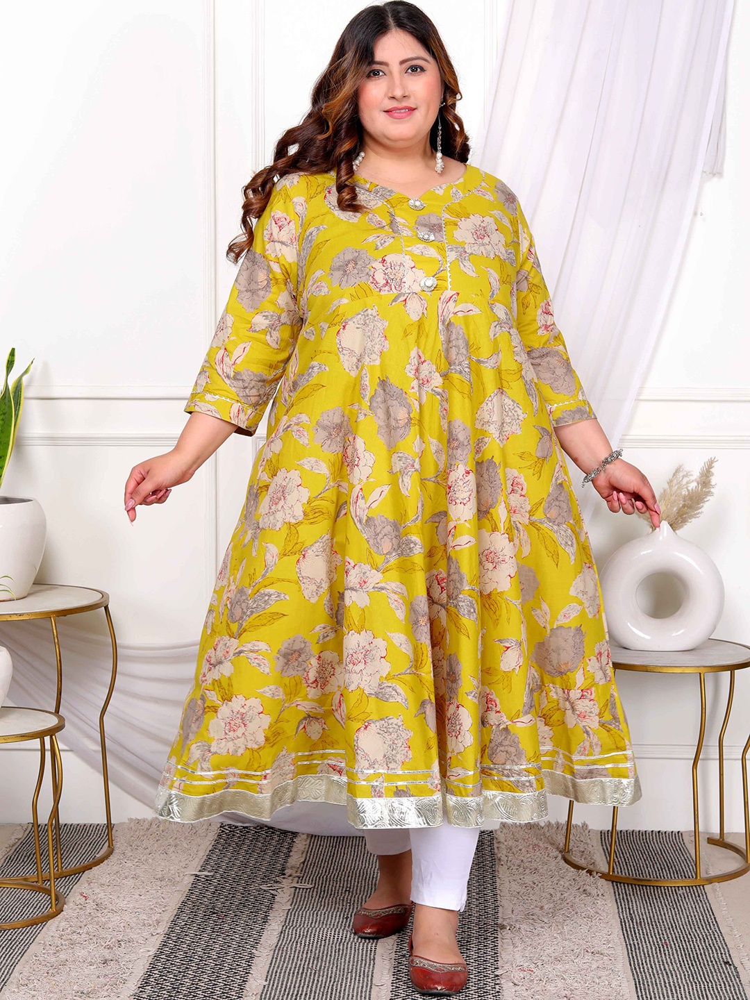 

MIRAVAN Plus Size Floral Printed Gotta Patti Work Pure Cotton Anarkali Kurta, Yellow