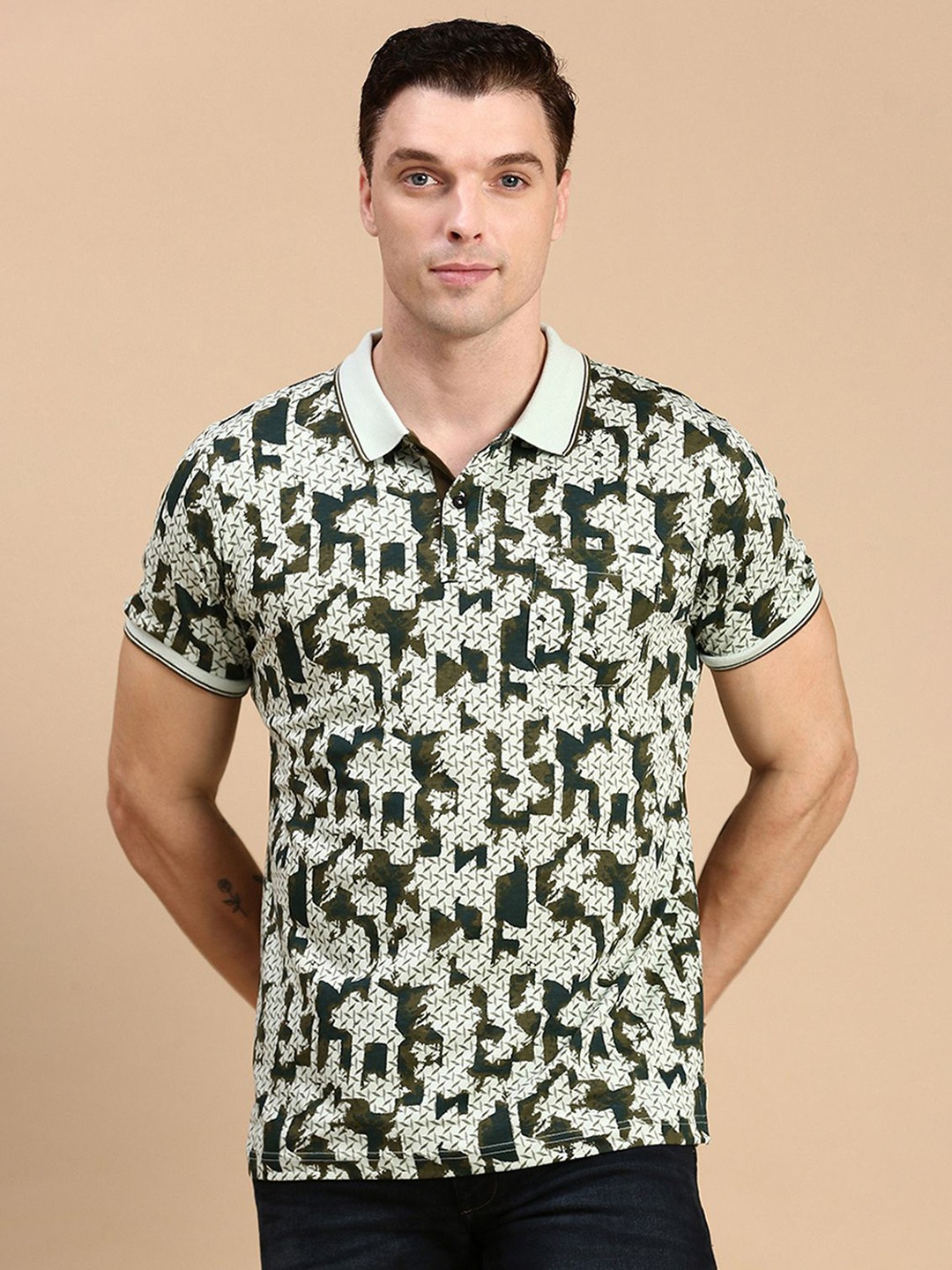 

Classic Polo Men Abstract Printed Polo Collar Cotton Slim Fit T-shirt, Green