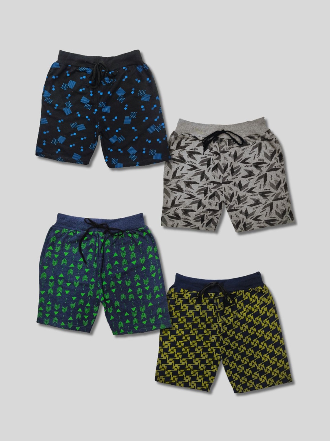 Seyor Boys Printed Outdoor Shorts, Multi