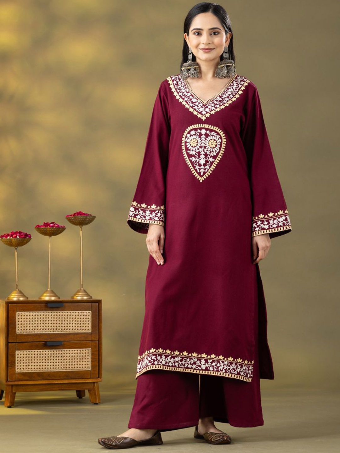 

HANDIKART Embroidered V-Neck Aari Work Straight Kurta With Palazzos, Maroon