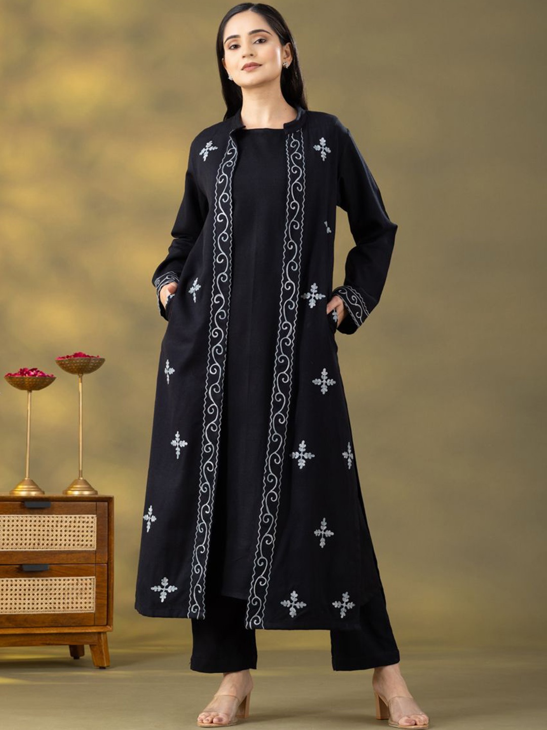 

HANDIKART Floral Embroidered Mandarin Collar Woolen Straight Kurta With Trouser & Jacket, Black