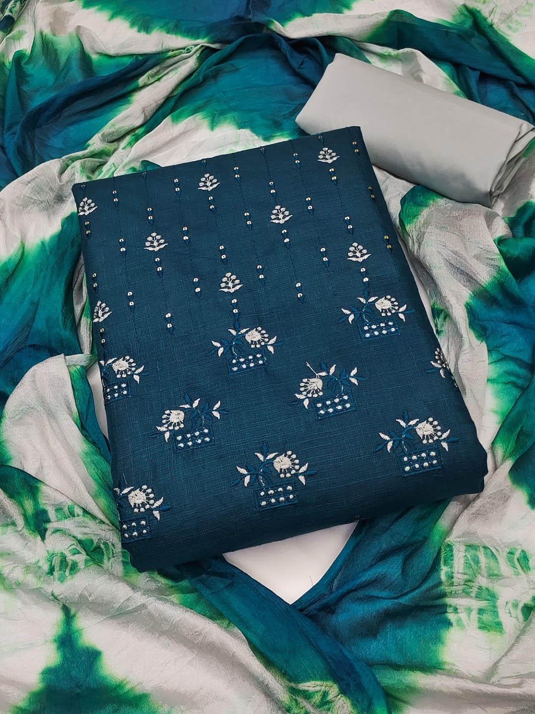 

A TO Z CART Floral Embroidered Sequinned Unstitched Dress Material, Teal
