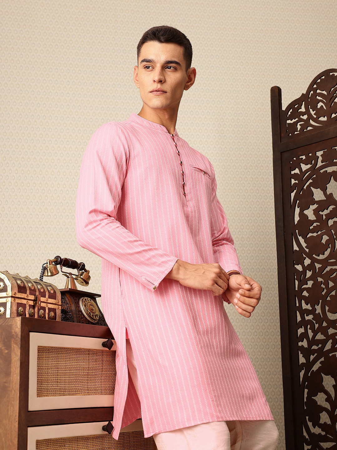 

House of Pataudi Striped Jashn Kurta, Pink