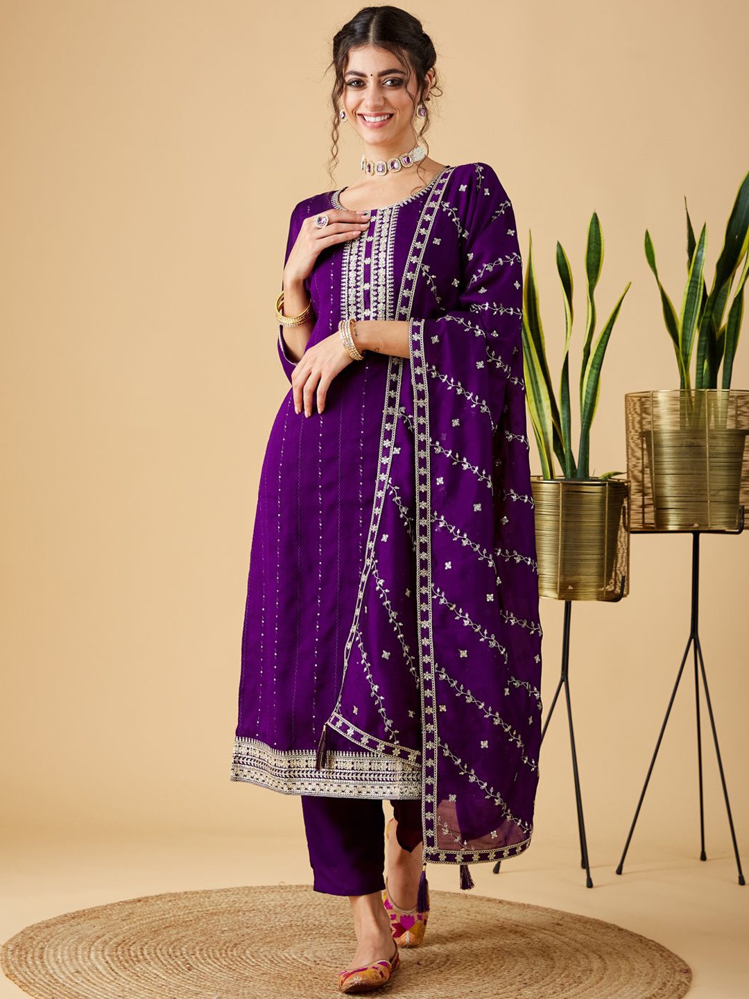 

MOKOSH Floral Embroidered Straight Kurta With Trousers And Dupatta, Violet