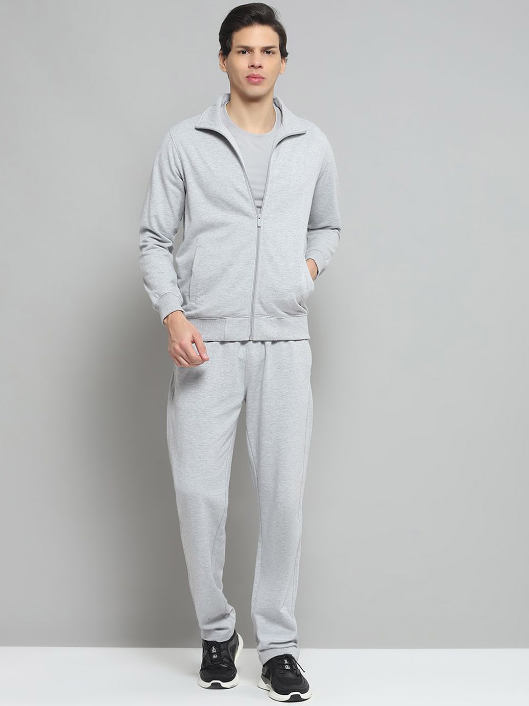 

Cloak & Decker Men Mock Collar Tracksuits, Grey